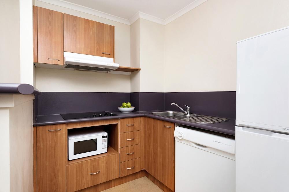มันตรา ออน นอร์ทบอร์น แคนเบอร์รา Aparthotel ภายนอก รูปภาพ