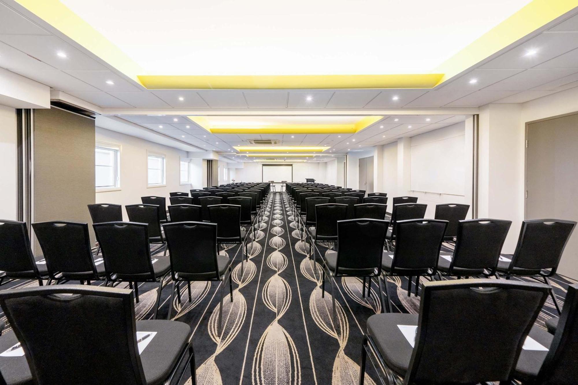 มันตรา ออน นอร์ทบอร์น แคนเบอร์รา Aparthotel ภายนอก รูปภาพ