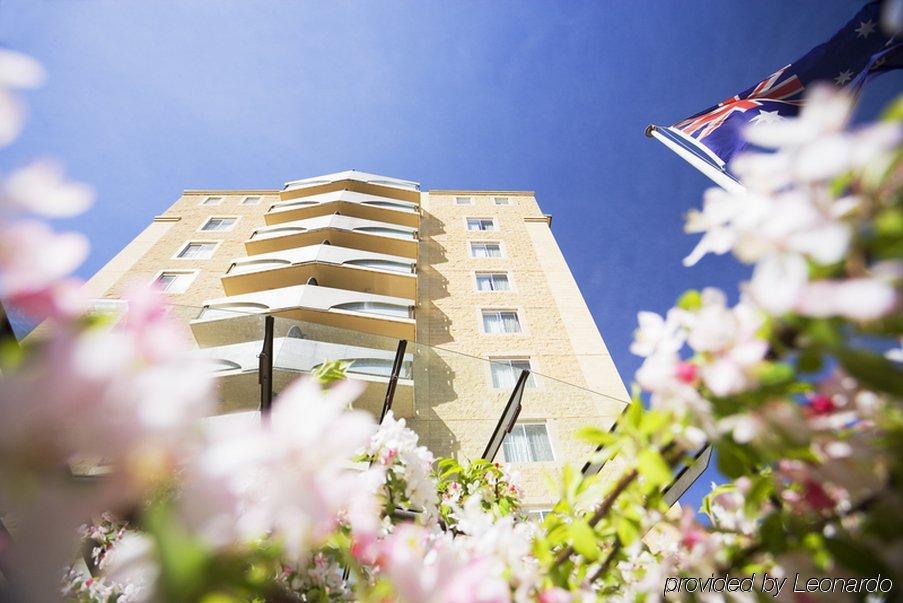 มันตรา ออน นอร์ทบอร์น แคนเบอร์รา Aparthotel ภายนอก รูปภาพ
